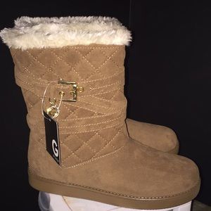 Brand new guess boots